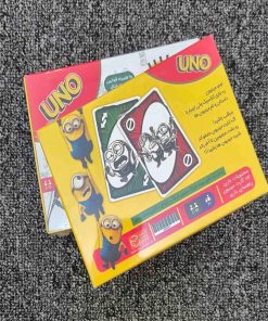 پشت جعبه بازی اونو مینیون (Minion UNO) شامل قوانین بازی، معرفی کارتها و مشخصات محصول